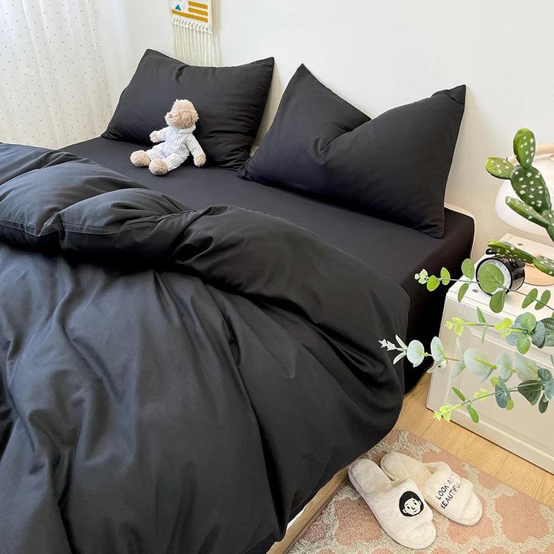 Conjunto de Roupas de Cama Preto: Conjunto de Roupa de Cama Macia em Linho, Capa de Edredom em Algodão Lavado, Fronhas e Lençol. Ideal para a decoração do lar e roupas de cama.